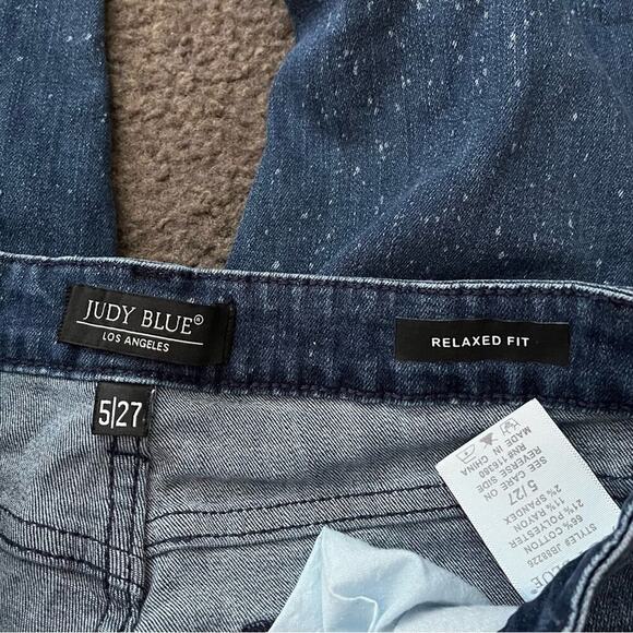 Judy Blue Relaxed Fit Speckled Jeans - Picture 2 of 4